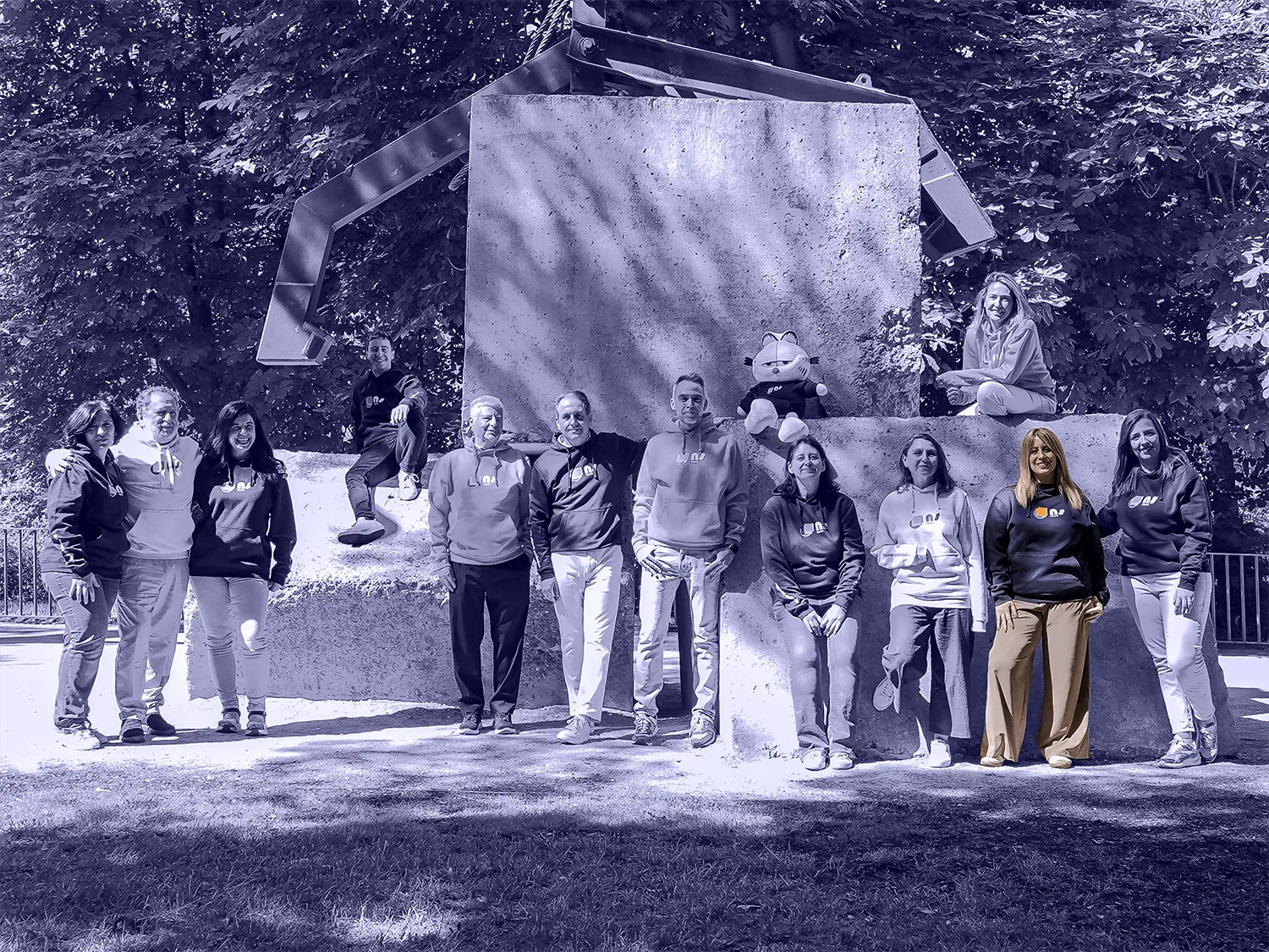 team-color-image
