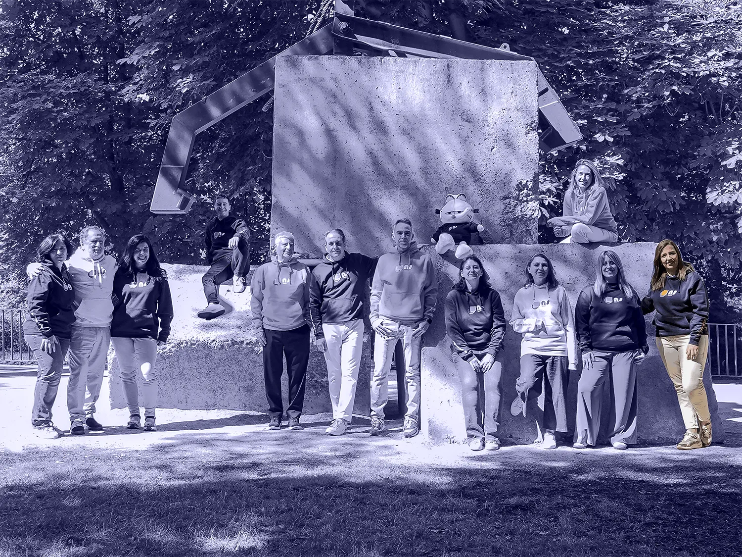 team-color-image
