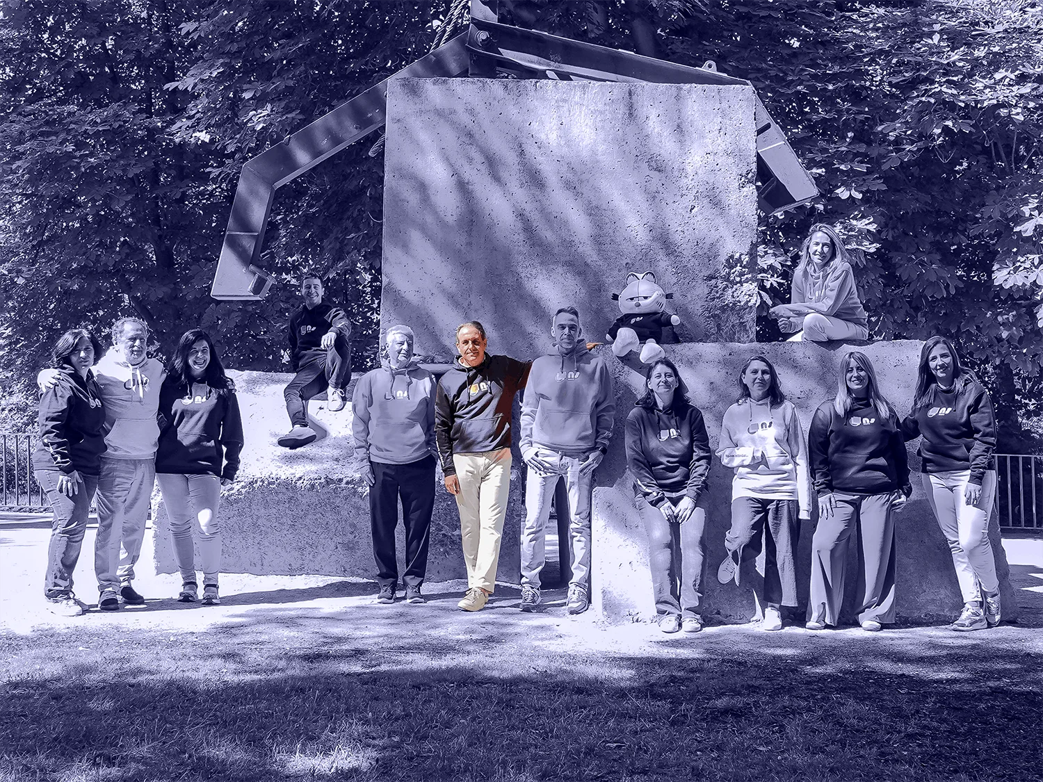 team-color-image