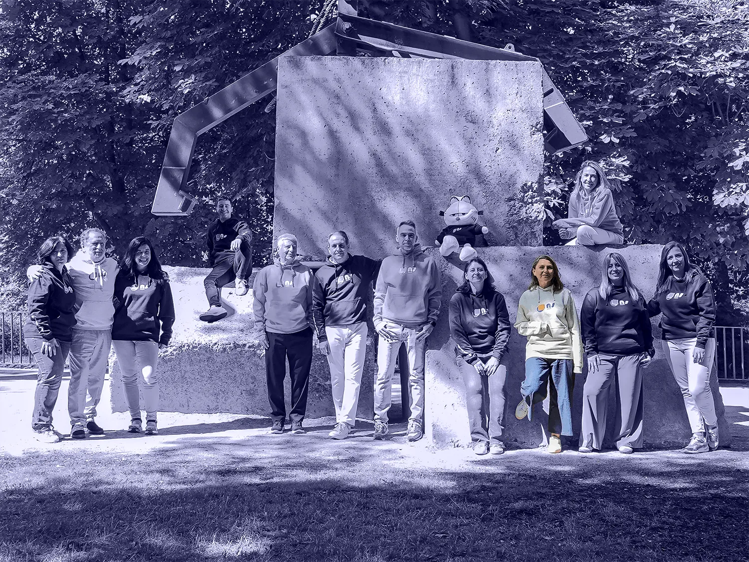 team-color-image